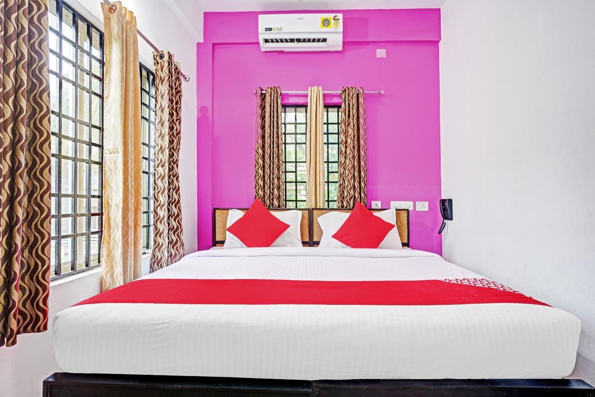 Hotel Thaza Rooms Nedumbassery Exterior foto